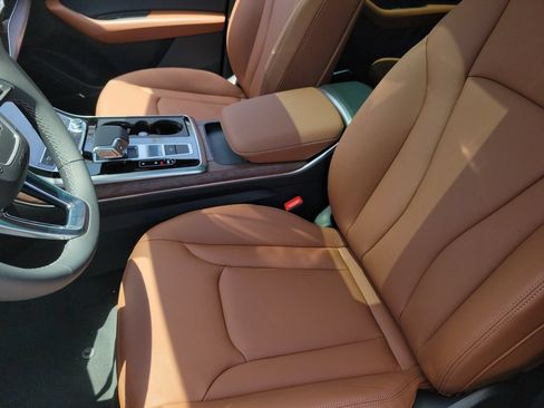 New 2026 Audi Q8 Premium AWD/4WD image 17