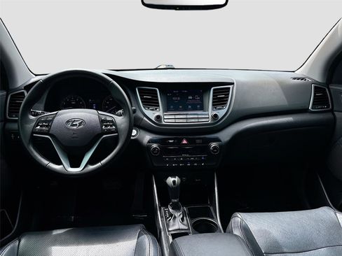 Used 2018 Hyundai Tucson Value FWD image 23