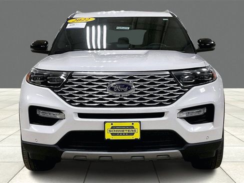 Certified 2022 Ford Explorer Platinum w/ Equipment Group 601A image 3