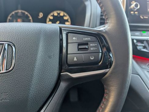 Used 2025 Honda Odyssey Sport-L image 14