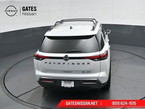 New 2026 Nissan Pathfinder SL image 46