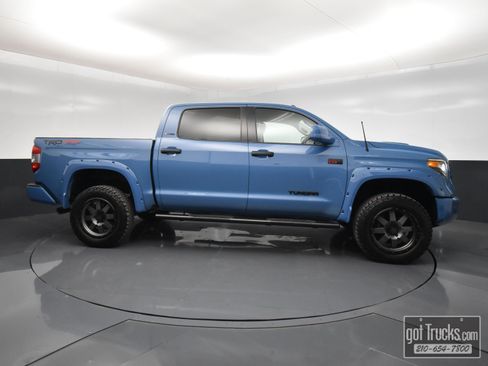 Used 2019 Toyota Tundra SR5 w/ SR5 Upgrade Package image 51