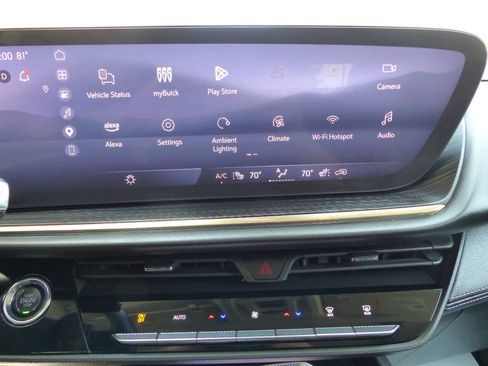 Used 2025 Buick Envision Avenir AWD/4WD image 46