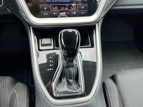 Used 2025 Subaru Legacy Premium AWD/4WD image 17