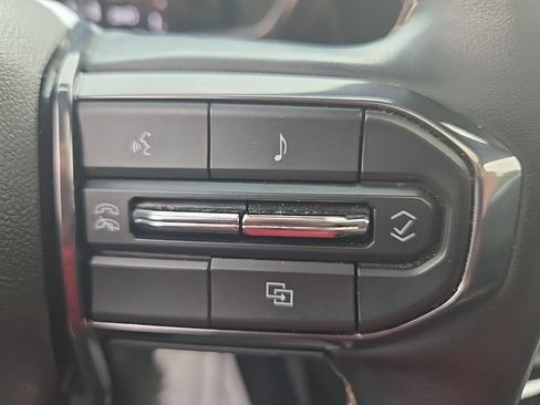 Used 2023 GMC Canyon AT4 AWD/4WD image 24