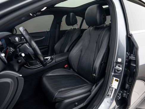 Used 2020 Mercedes-Benz E 350 4MATIC Sedan image 16