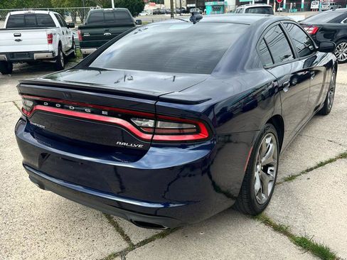 Used 2016 Dodge Charger SXT w/ Rallye Group RWD image 4