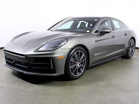 New 2026 Porsche Panamera 4 AWD/4WD image 1