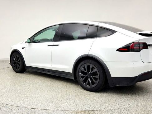 Used 2023 Tesla Model X image 7
