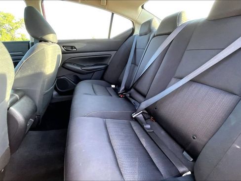 Used 2025 Nissan Altima 2.5 SV FWD image 23