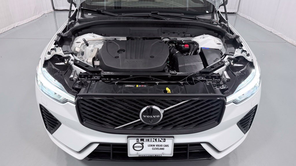 Certified 2026 Volvo XC60 B5 Plus AWD/4WD image 29