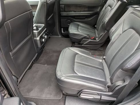 Used 2021 Ford Expedition Limited AWD/4WD image 20