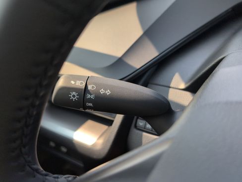 New 2026 Toyota Prius LE image 26