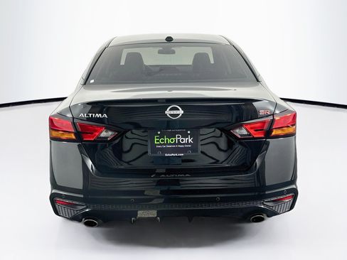 Used 2025 Nissan Altima 2.5 SR FWD image 7
