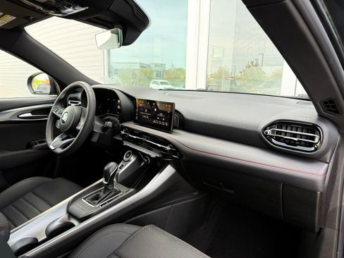 Used 2024 Dodge Hornet GT w/ GT Blacktop Package AWD/4WD image 28