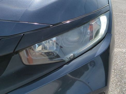 Used 2019 Honda Civic LX image 10