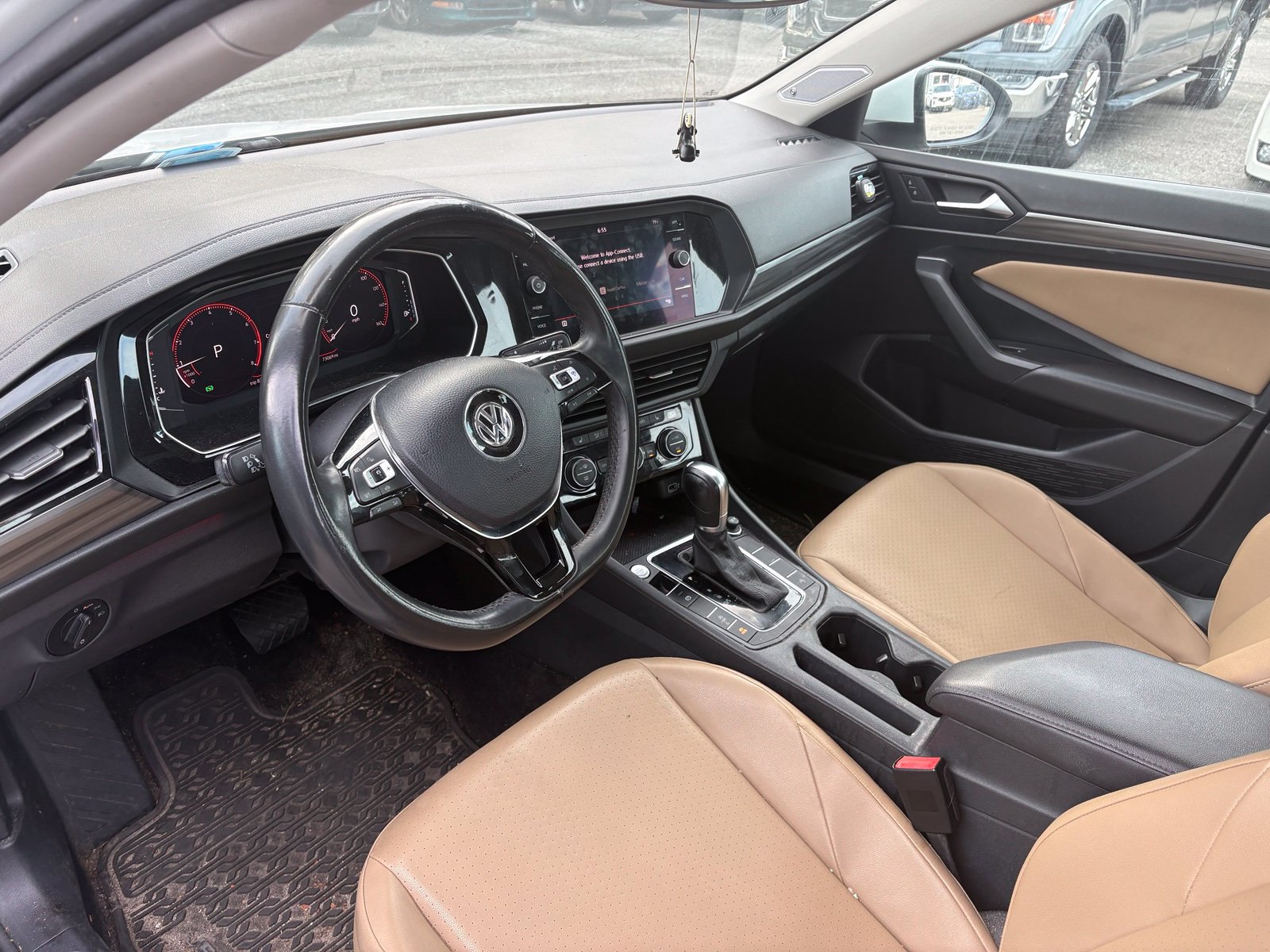 Used 2019 Volkswagen Jetta SEL FWD image 8