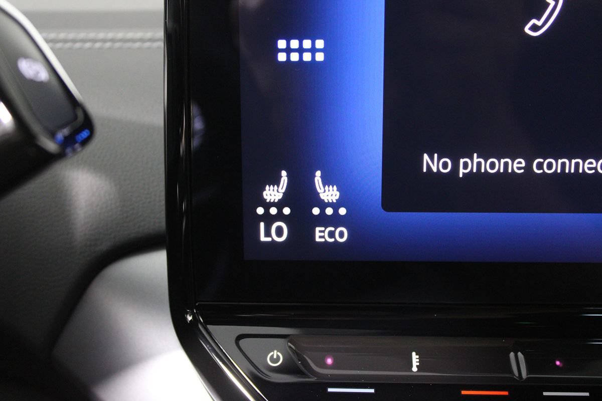 Used 2024 Volkswagen ID.4 2WD image 13