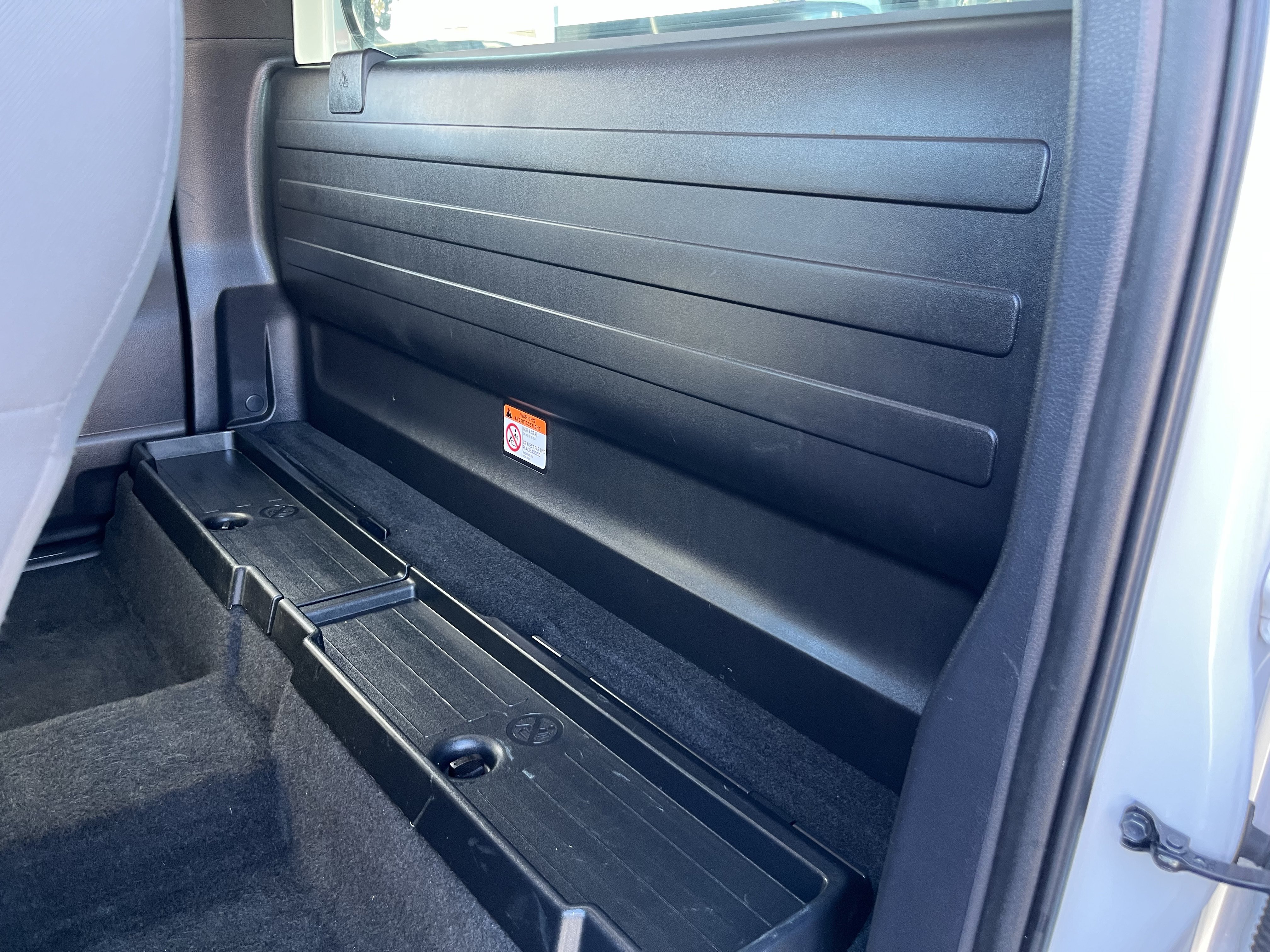Used 2018 Toyota Tacoma SR AWD/4WD image 17