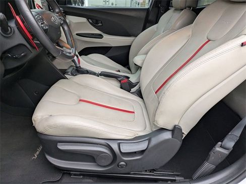 Used 2020 Hyundai Veloster Turbo Ultimate image 13