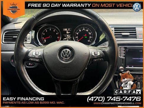 Used 2016 Volkswagen Jetta Sport FWD image 21