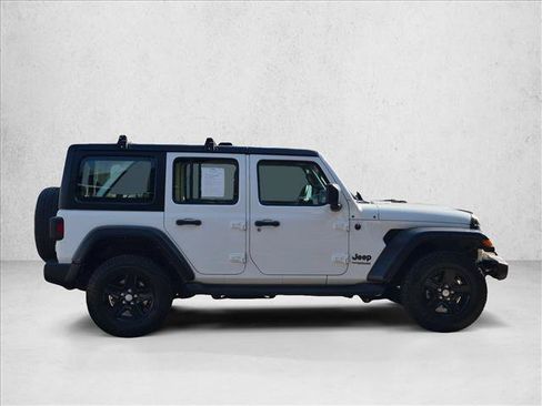 Used 2022 Jeep Wrangler Unlimited Sport AWD/4WD image 4