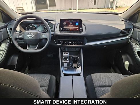 New 2026 Nissan Rogue SV FWD image 19