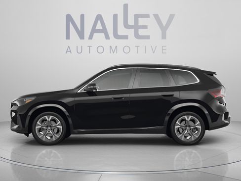 Used 2023 BMW X1 xDrive28i w/ Premium Package AWD/4WD image 2