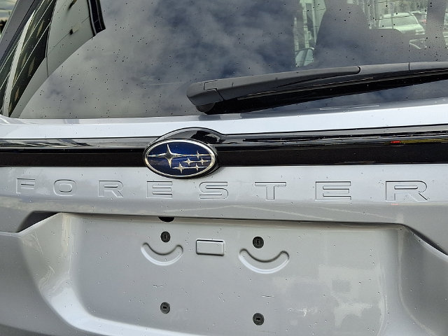 Used 2025 Subaru Forester Premium AWD/4WD image 31