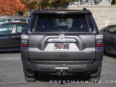 Used 2023 Toyota 4Runner SR5 Premium image 19