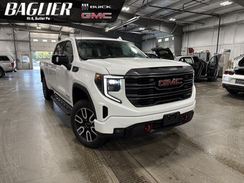 Used 2023 GMC Sierra 1500 AT4 w/ AT4 Premium Package AWD/4WD image 1