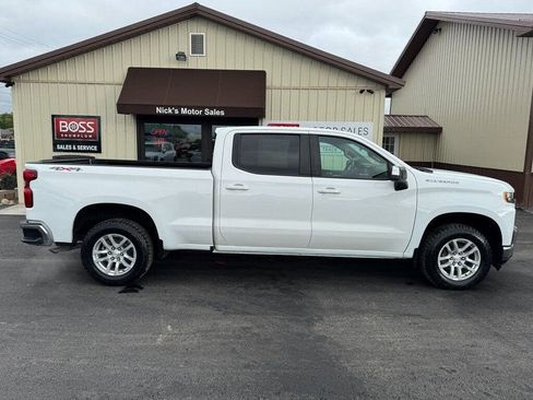 Used 2021 Chevrolet Silverado 1500 LT w/ Bed Protection Package AWD/4WD image 2