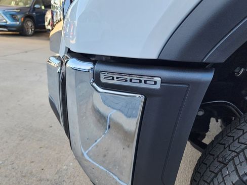 New 2026 GMC Sierra 3500 Pro w/ Convenience Package image 11