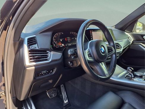 Used 2022 BMW X5 xDrive40i AWD/4WD image 12