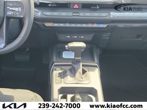 New 2027 Kia Seltos S FWD image 18