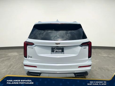 Certified 2023 Cadillac XT6 Premium Luxury w/ Technology Package FWD image 5