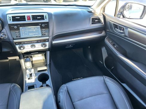 Used 2017 Subaru Legacy 3.6R Limited image 13
