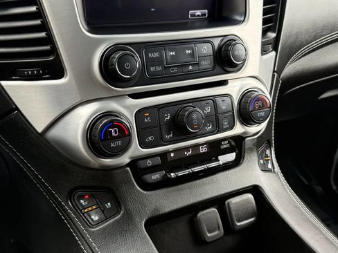 Used 2019 GMC Yukon SLT AWD/4WD image 35