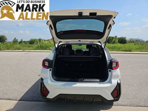 Used 2024 Subaru Crosstrek 2.5i Limited AWD/4WD image 25