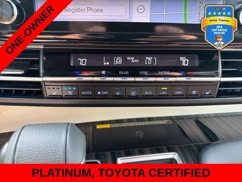 Certified 2024 Toyota Sienna Platinum FWD image 25