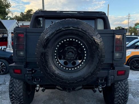 Used 2005 HUMMER H2 SUT w/ Preferred Equipment Group image 9