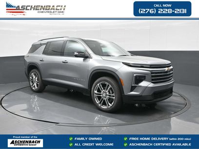 New 2025 Chevrolet Traverse LT w/ Driver Confidence Package