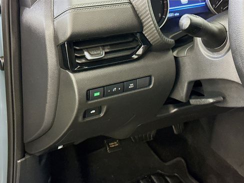 Used 2024 Nissan Sentra SV image 17