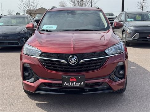 Used 2022 Buick Encore GX Select w/ Sport Touring Package image 2
