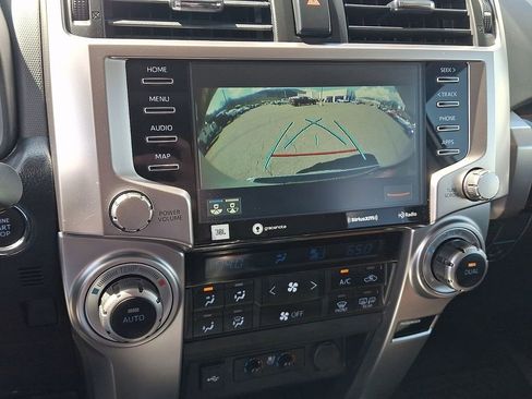 Used 2022 Toyota 4Runner Limited image 18