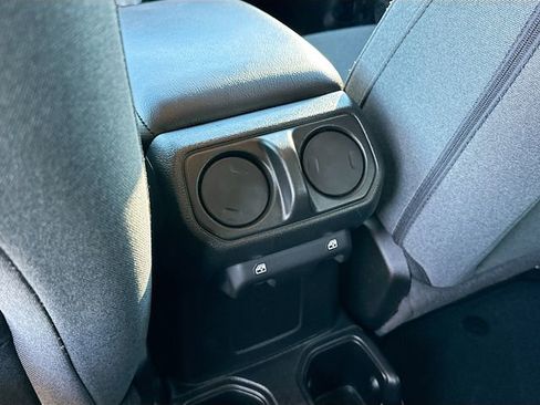 Used 2024 Jeep Wrangler Sport S image 24