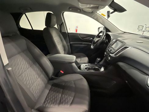 Used 2018 Chevrolet Equinox LT image 26