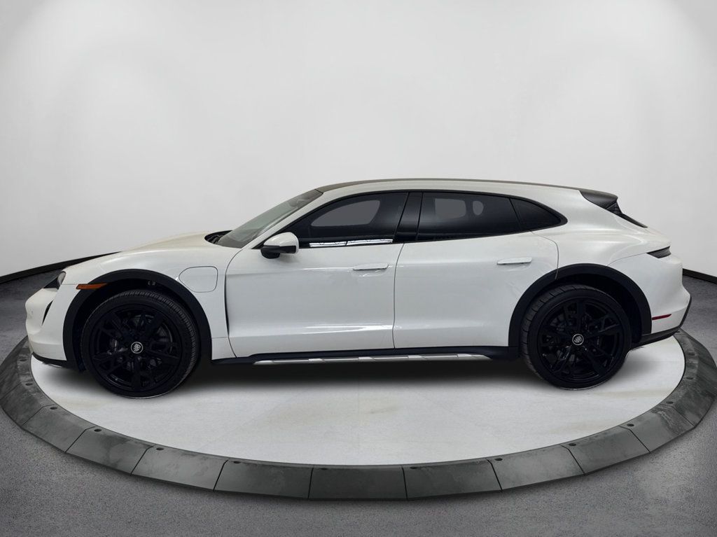 Used 2022 Porsche Taycan 4 Cross Turismo AWD/4WD image 9