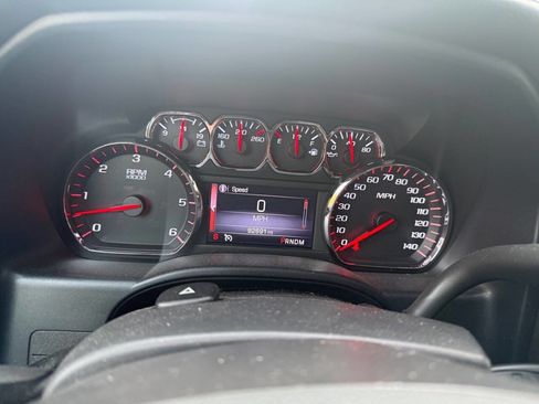 Used 2014 GMC Sierra 1500 SLT w/ Suspension Package, Off-Road image 19