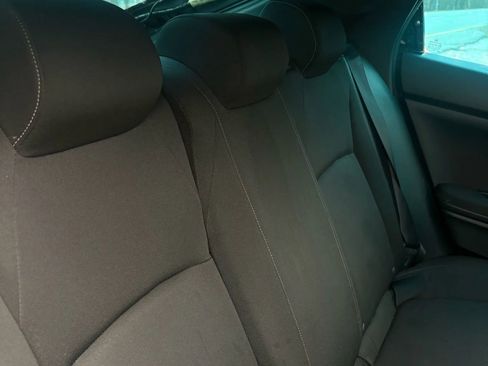 Used 2017 Honda Civic Sport image 21